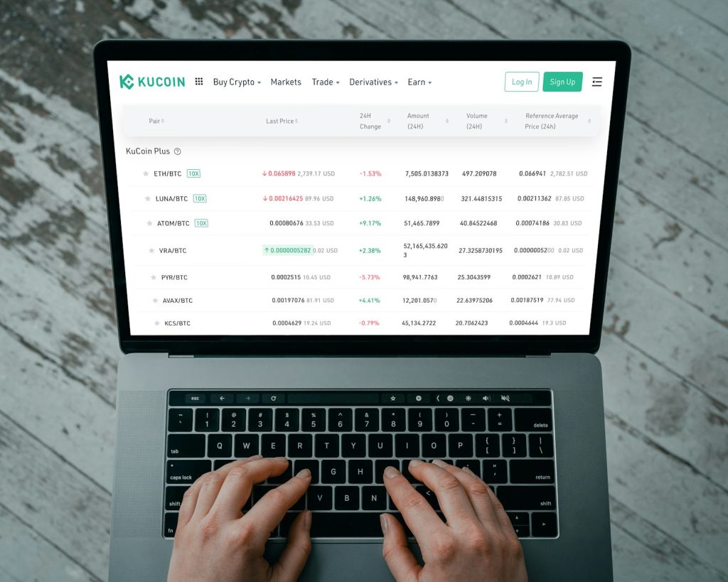 Blockchain Engineer on NFT