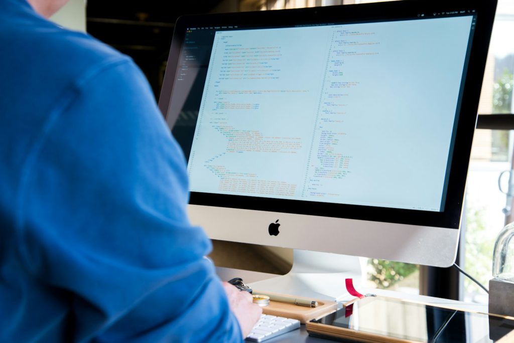 The Best CRMs for UK Distributors Looking to Increase Efficiency