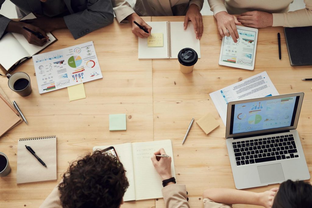 Innlandet Leaders: Dev Centre House BI Solutions That Deliver