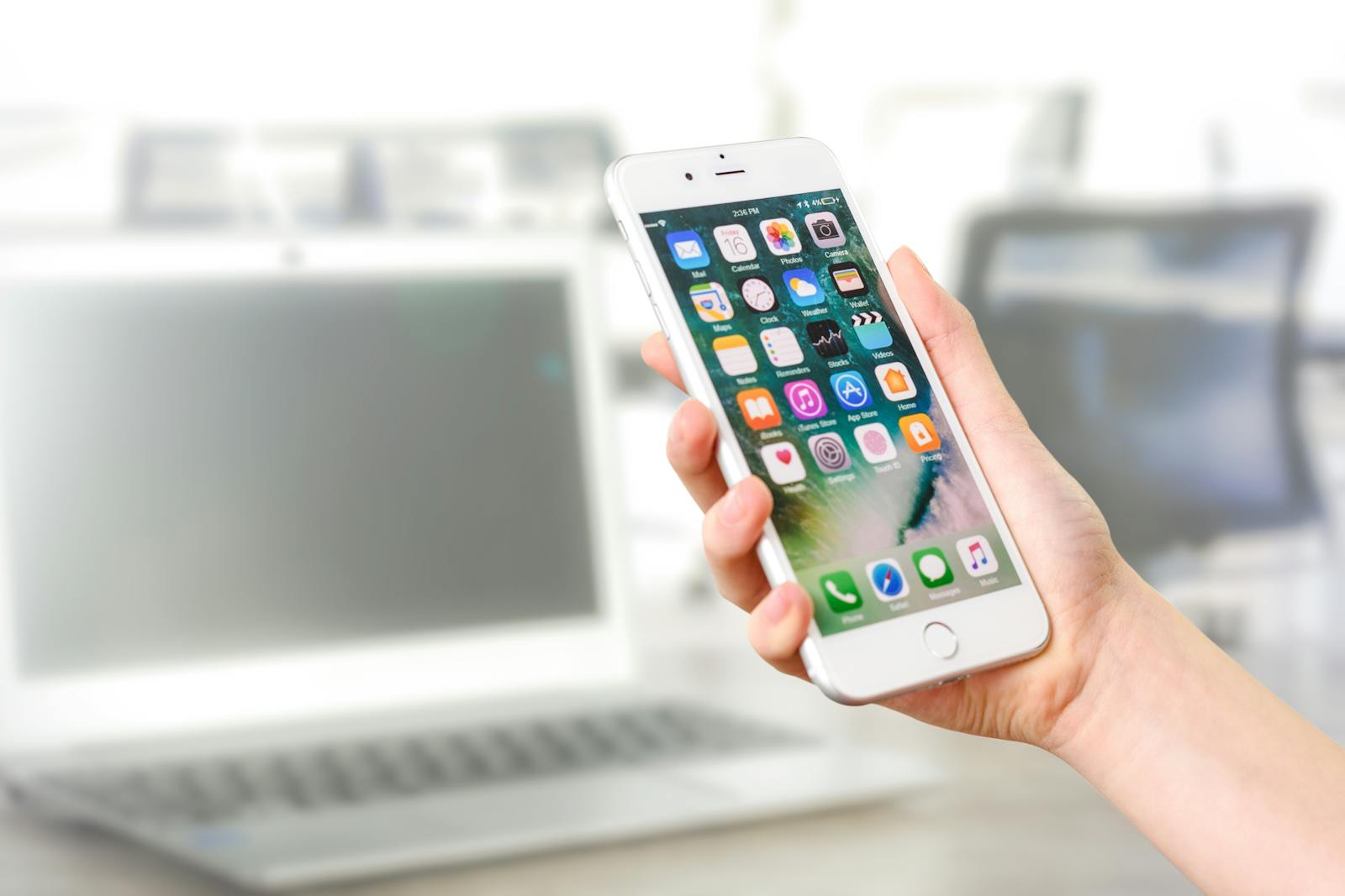 Dev Centre House: Delivering Seamless Mobile Solutions for Drammen SMEs