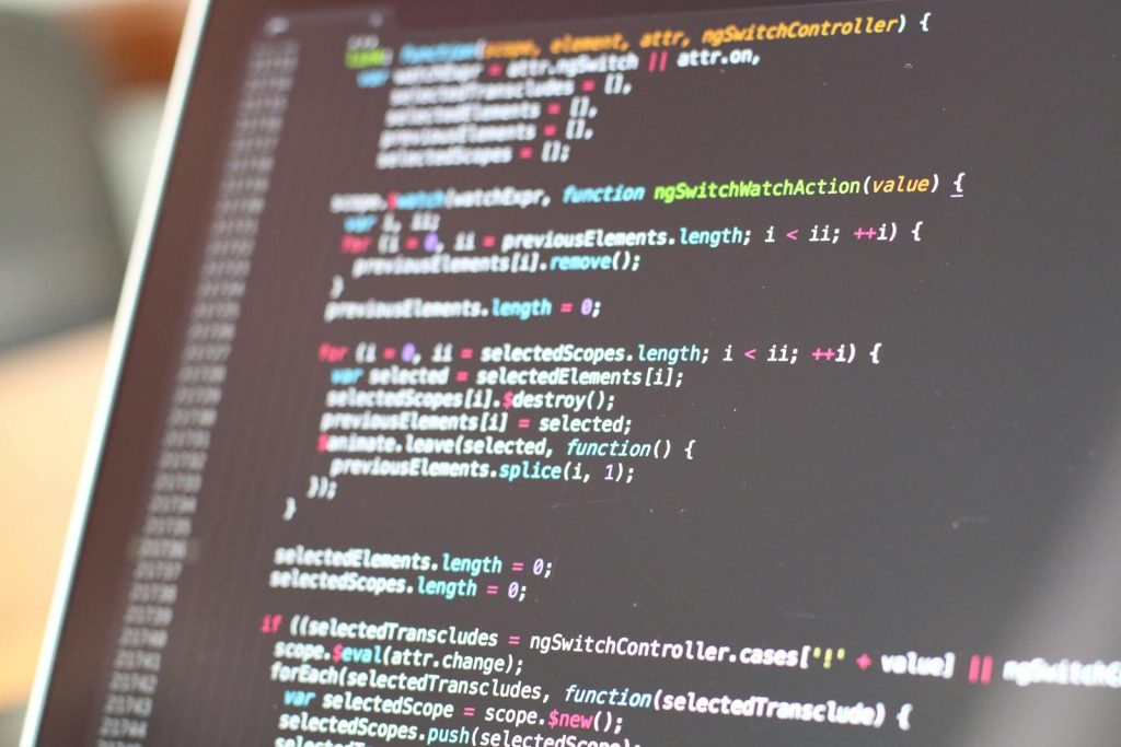 Custom Software vs SaaS: What Norwegian CTOs Are Choosing