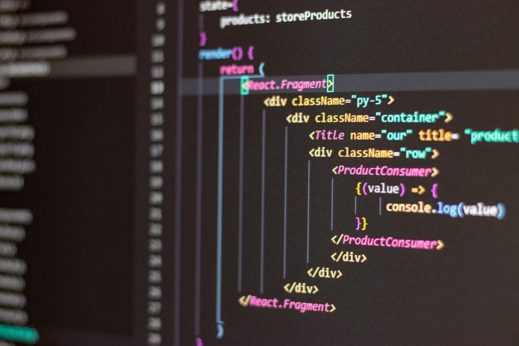 3 Key Differences Between Vibe Coding and Traditional Coding