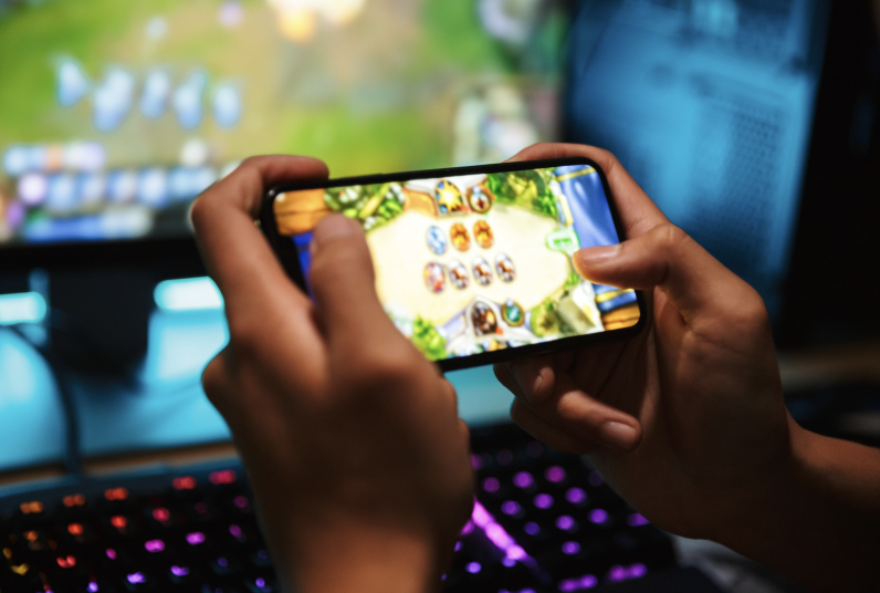 How Successful Mobile Games Are Designed and Developed