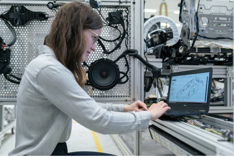 How Leeds Companies Can Improve Business Productivity Through Prompt Engineering