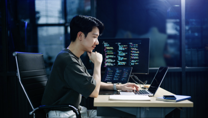 Frontend vs Backend Development: Discover the Key Differences and Choose the Right Approach