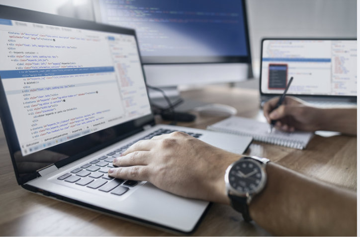 WordPress vs Custom Website Development: Which Should You Choose?